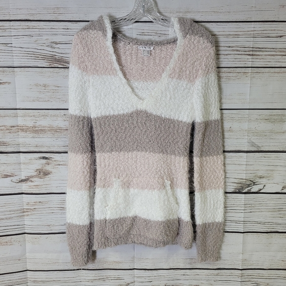 VENUS Sweaters - Venus Colorblock Cozy Hooded Sweater Size Medium